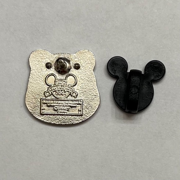 2 Disney Pins - Mickey Mouse Watermelon Head & Winnie the Pooh head - Picture 7 of 7